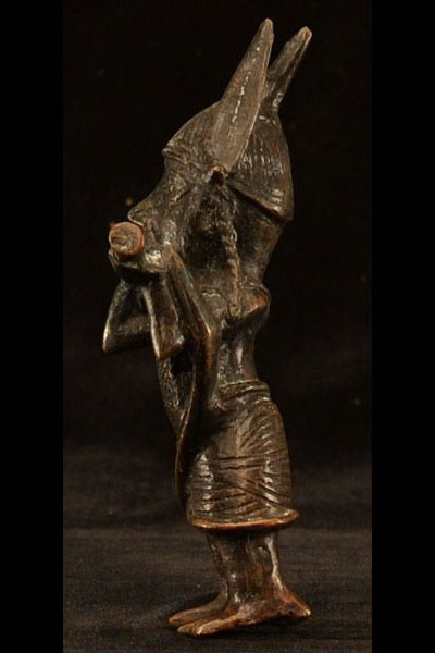 African Benin Bronze 18 Left Side