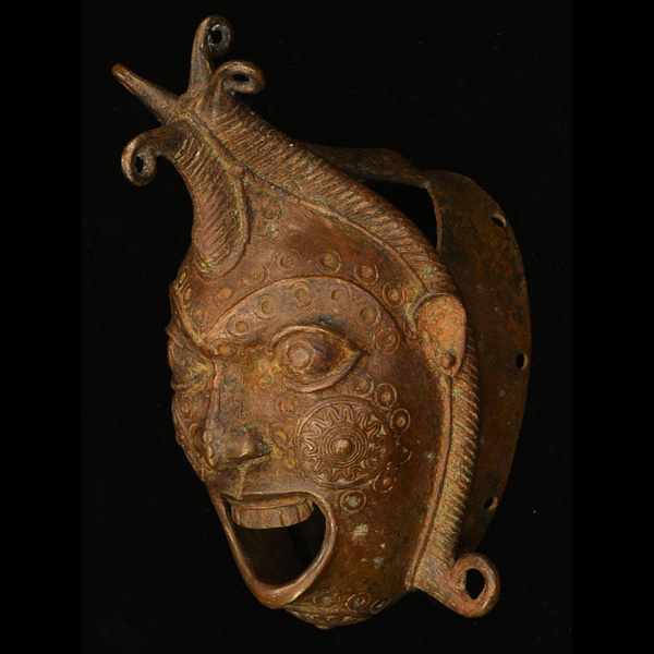African Benin Bronze Mask 26 Left Angle