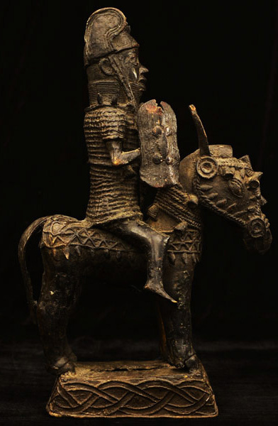 African Benin Bronze 20 Right Side