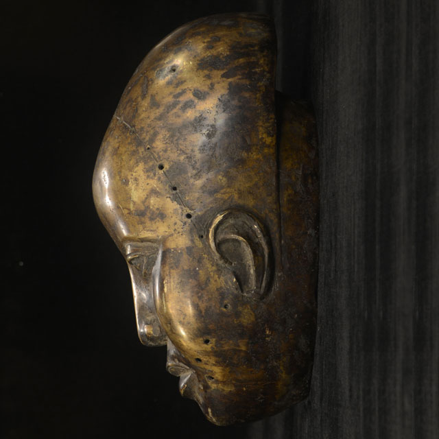 African Benin Bronze 41 left side