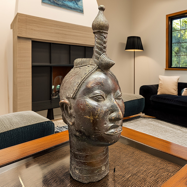 African Benin Ile-Ife bronze 72