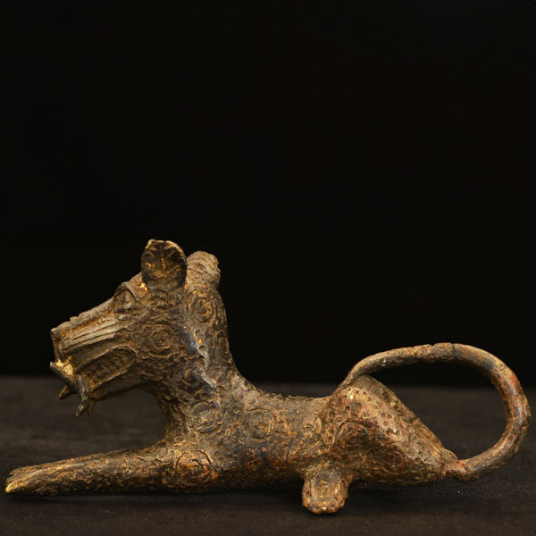 African Benin Royal Leopard 23 left side