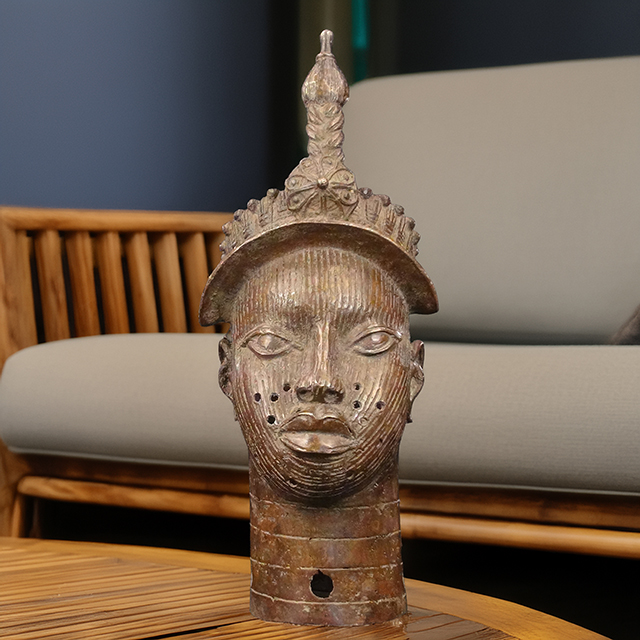 Benin Ile-Ife bronze 91 - Click to zoom. African Benin Ile-Ife bronze 91