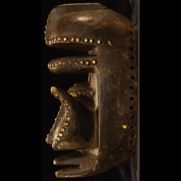 Bete Mask 6 Left