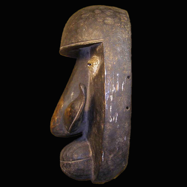 Bete Mask 5 left side