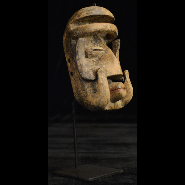 Bete Mask 7 