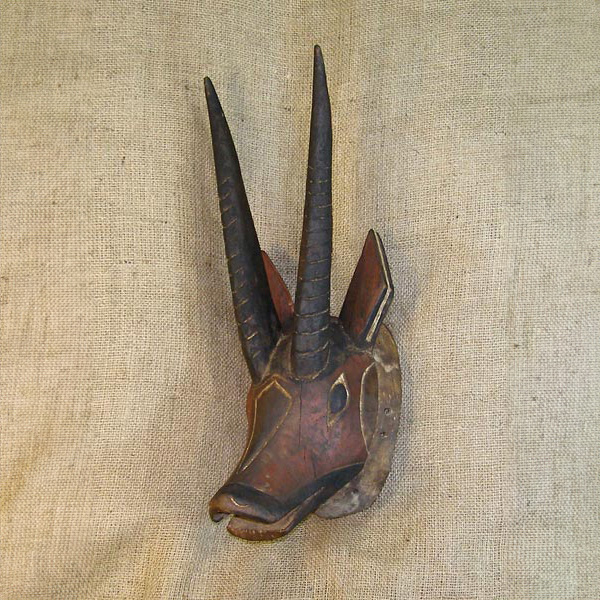 Bobo Mask 1 Left Angle