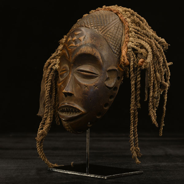African Chokwe mask Left Angle