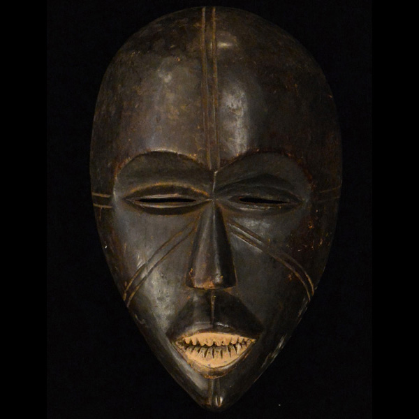 Chokwe Mask 16 front