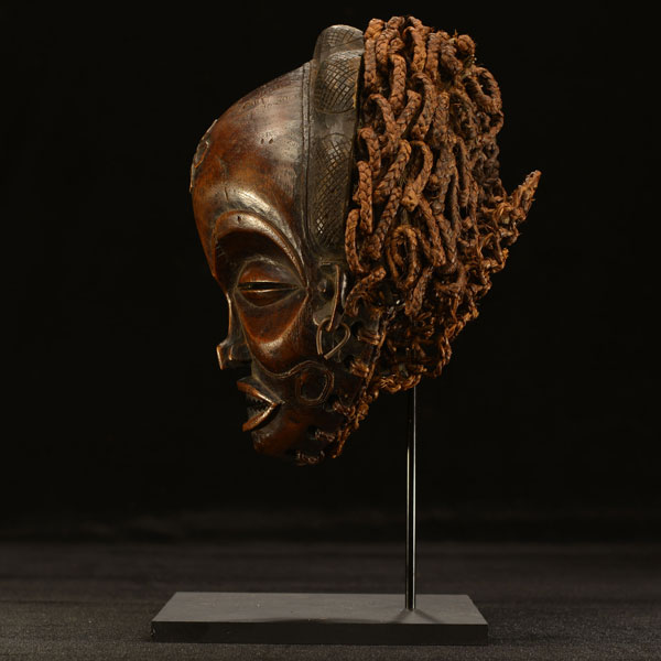 African Chokwe mask left side