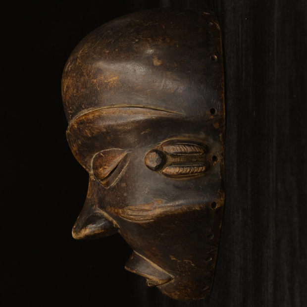 African Chokwe mask left side