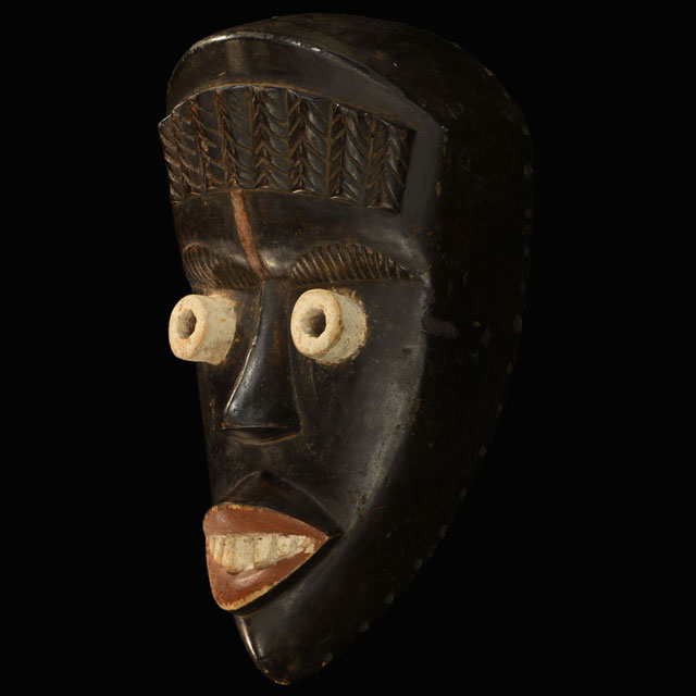 Dan Mask 23 Left Angle