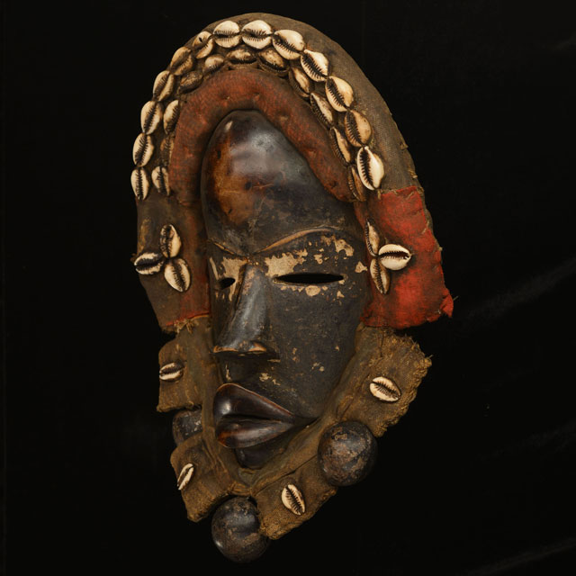 Dan Mask 50 Left Angle