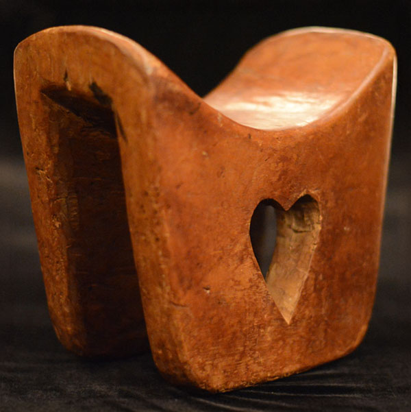 African Dan Headrest 1 Right Side