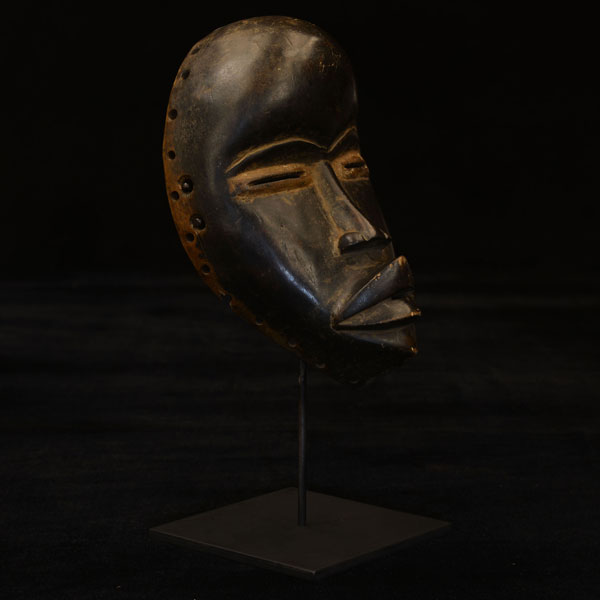 Dan Mask 52 