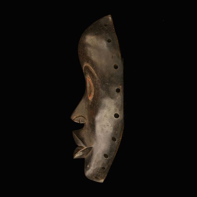 Dan Mask 55 left side