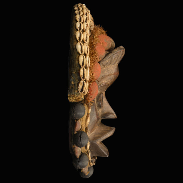 Dan Mask 63 Right Side