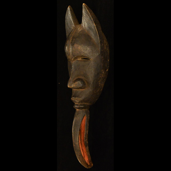 African Dan Mask 38 Left Angle