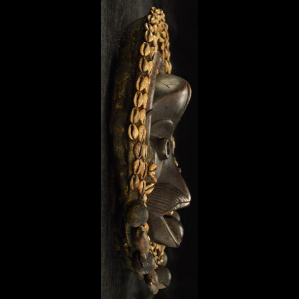 Dan Mask 61 Right Side