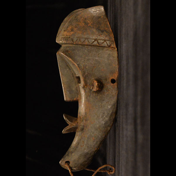 Dan Mask 66 left side