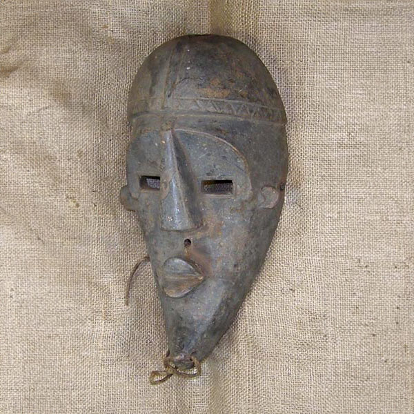 Dan Mask 28 Left Angle