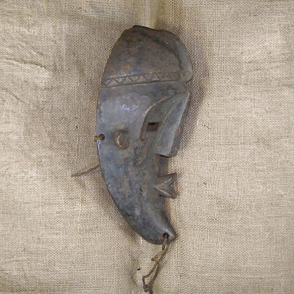 Dan Mask 28 Right Side