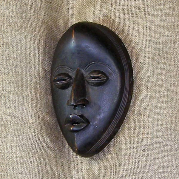 Dan Mask 29 Left Angle