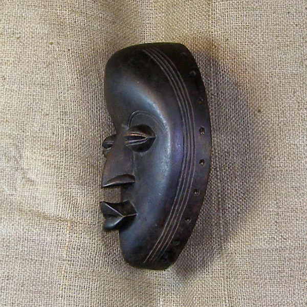 Dan Mask 29 Left