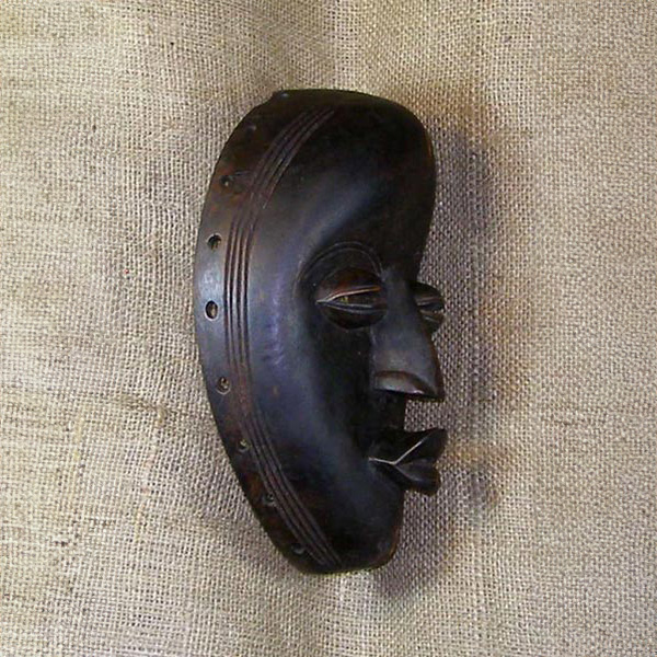 Dan Mask 29 Right Side