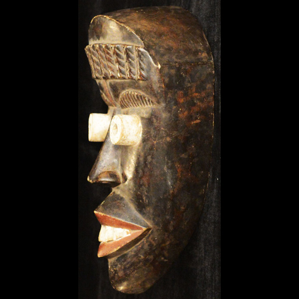 Dan Mask 22 left side