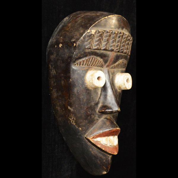 Dan Mask 22 right angle