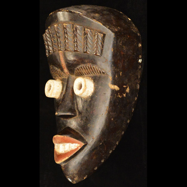 Dan Mask 23 Left Angle