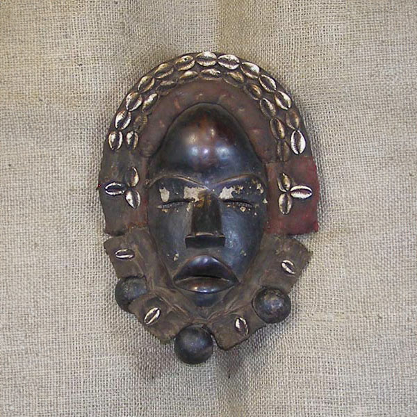 Dan Mask 24 front