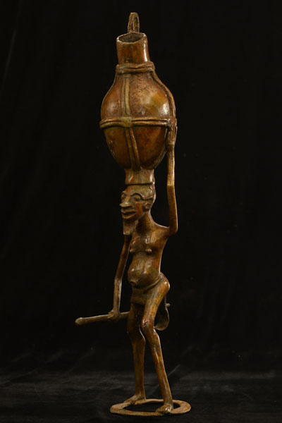 Dogon Bronze 83 Left Angle