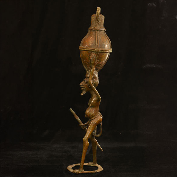 Dogon Bronze 85 left side