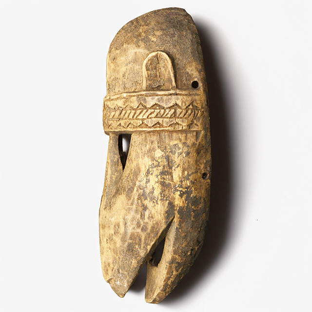 African Dogon lion mask 94 left side