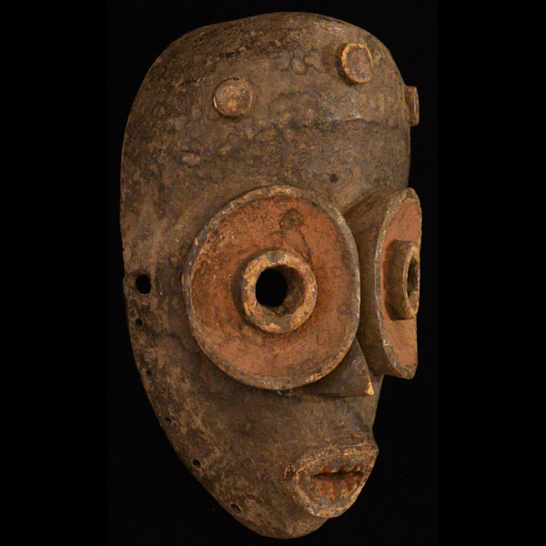 Eket Mask 1 