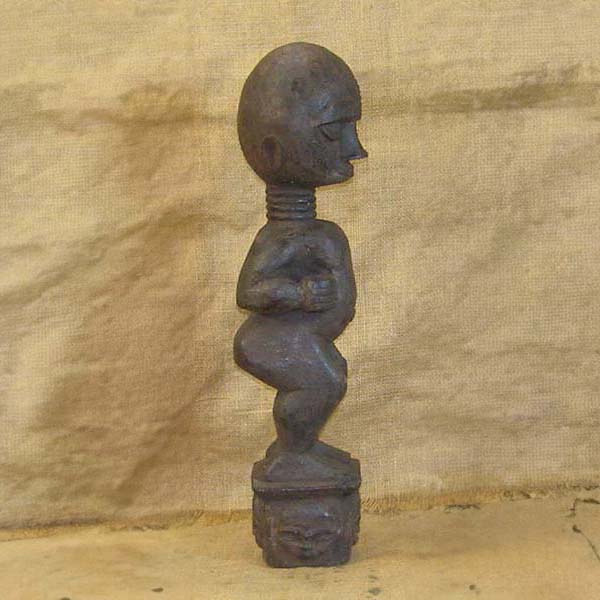 Eket Statuette 2 Right Side
