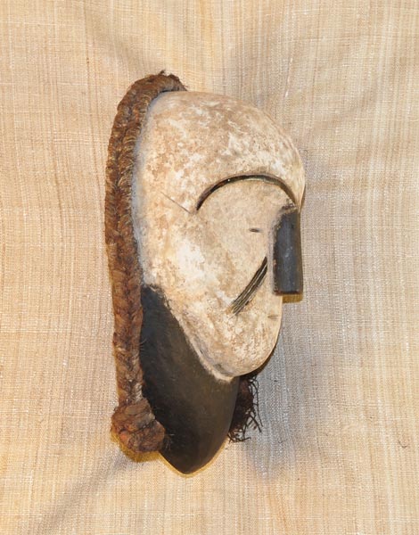Fang Mask 58 Right Side