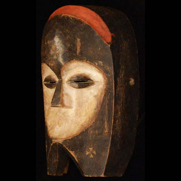 Fang Mask 61 Left Angle