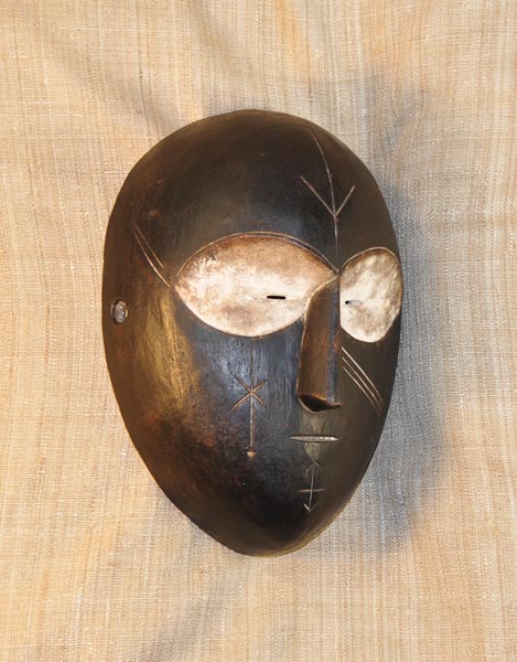 Fang Mask 62 Right Side