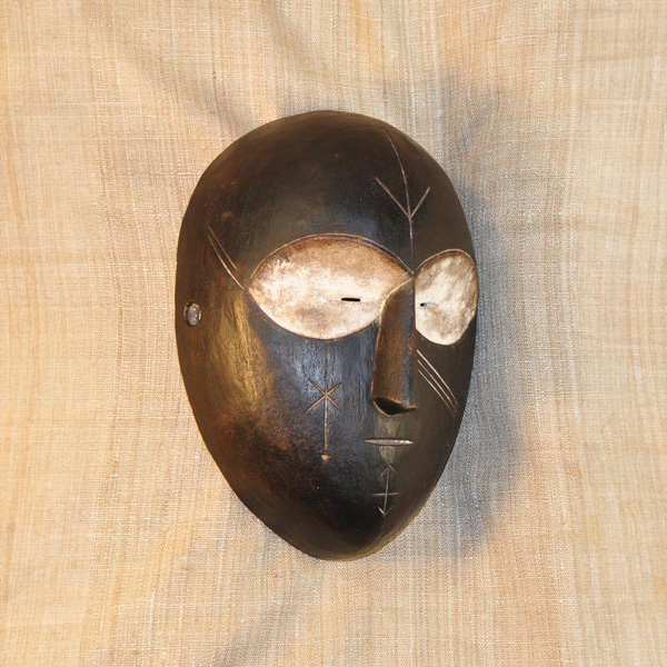 Fang Mask 62 