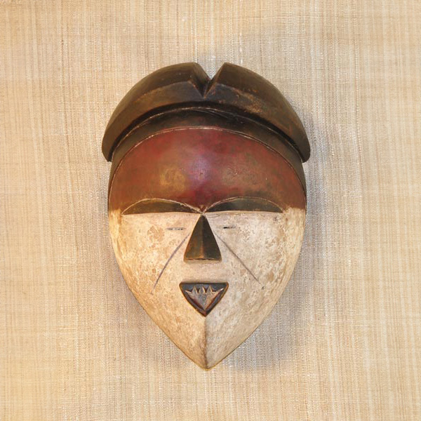 Fang Mask 64 front