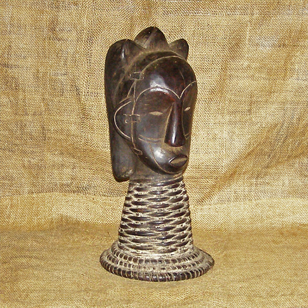 Fang Statue 12 