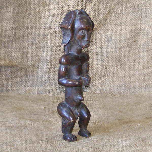 Fang Statue 14