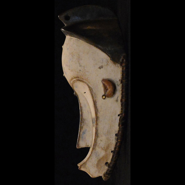 Fang Prosperity Mask 68 left side