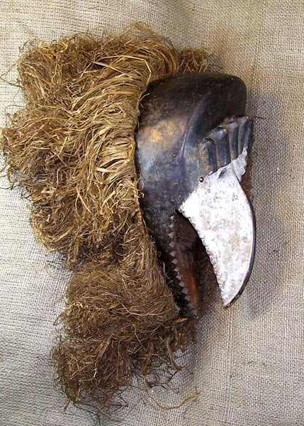 Fang Mask 41 Right Side