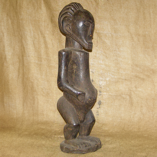 Fang Statue 4