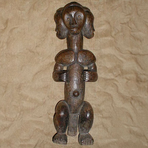 Fang Statue front