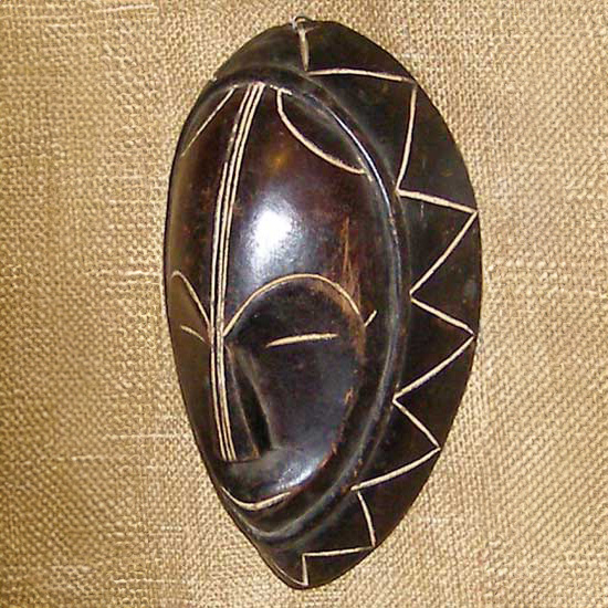 Fang Mask 18 Left Angle